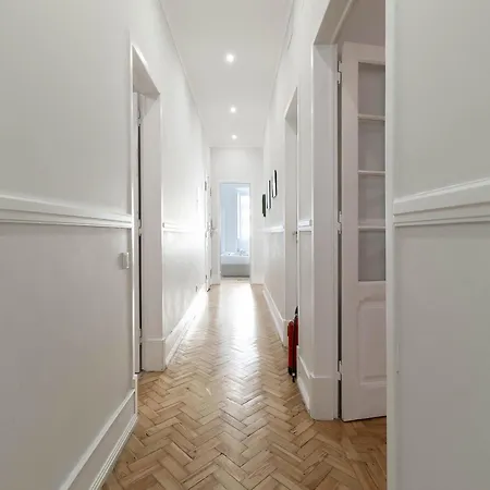 Akicity Iris Apartment Lissabon