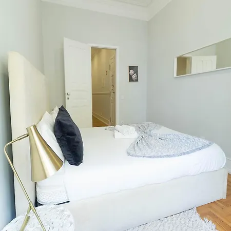 Apartament Akicity Iris