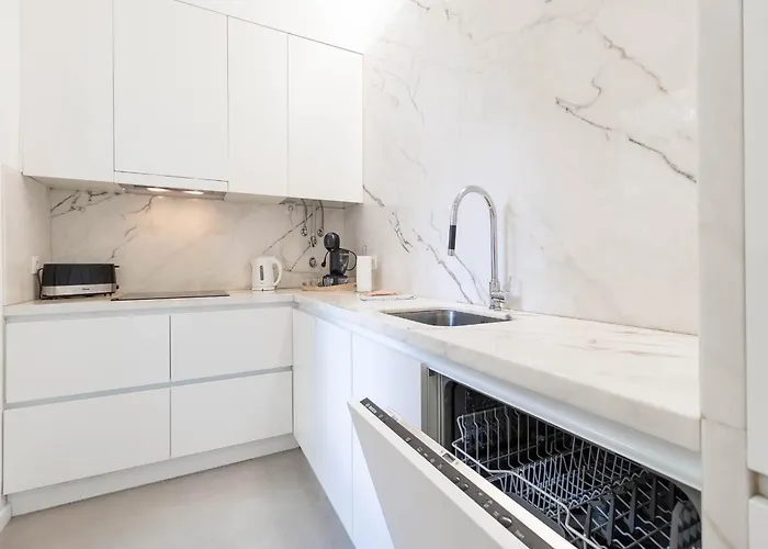 Akicity Iris Lissabon